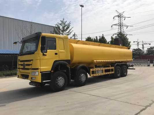 시노트루크 LHD 기름 연료 탱커 트럭 400L 20cbm 371HP