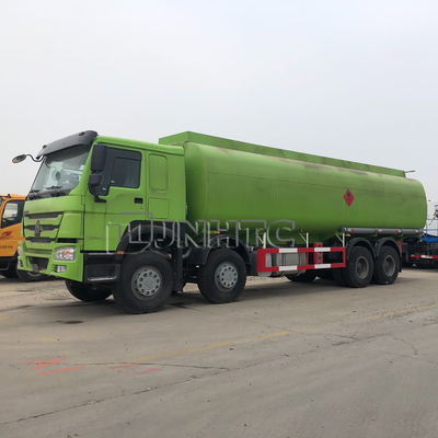 HOWO Euro2 Euro4 등대세 상용 트럭 8x4 38000L 기름 연료 탱커 트럭