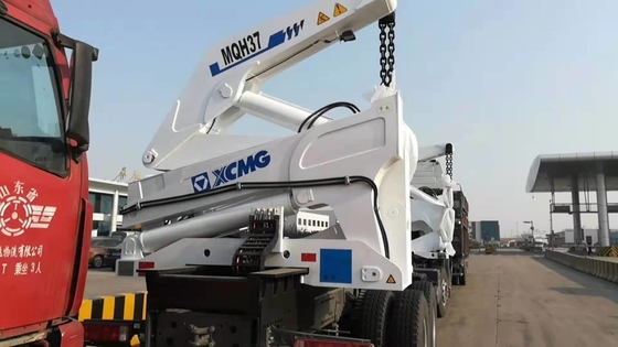 Xcmg 37t 옆 상승 기중기 Mqh37a를 가진 Sinotruk Howo 8x4 트럭에 의하여 거치되는 기중기