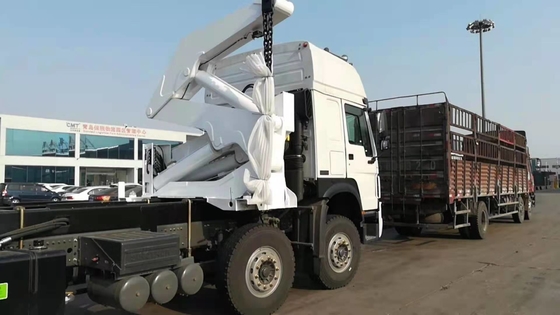 Xcmg 37t 옆 상승 기중기 Mqh37a를 가진 Sinotruk Howo 8x4 트럭에 의하여 거치되는 기중기
