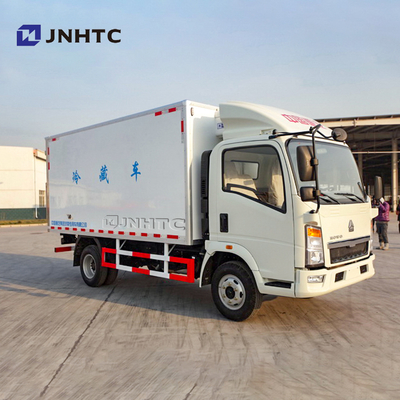 Sinotruk HOWO 4X2 5t 라이트 듀티 냉장 트럭 오른손 운전
