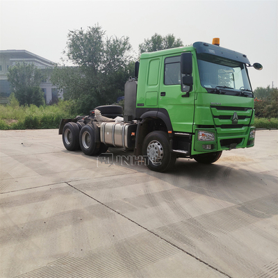중고 Sinotruk Howo 6x4 트랙터 트럭 Rhd Man 디젤