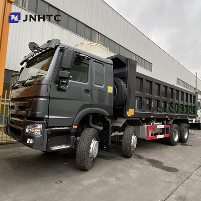 까만 덤프 트럭 12 바퀴 420hp Sinotruk 팁 주는 사람 트럭 신형