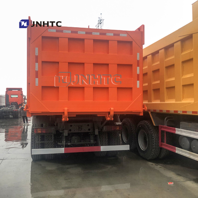 SINOTRUK 371 HP 8×4 덤프 트럭 덤프 트럭 28CBM를 적재하는 50 톤