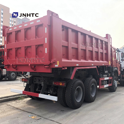 10개의 바퀴와 18m3 수용량을 가진 빨간색 336hp Sinotruk Howo 덤프 트럭