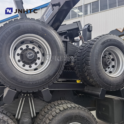 6x4 원동력 트럭 디젤 연료 종류를 운반하는 나무로 된 로그