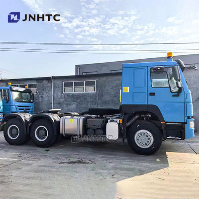 호보 트랙터 트럭 6x4 430HP 10 바퀴 25톤 시노트럭 트랙터